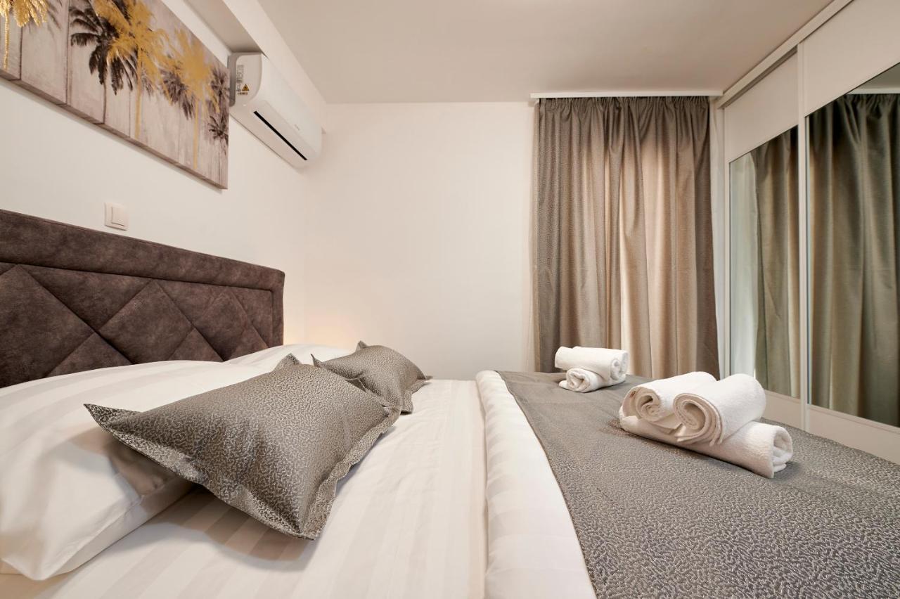 Apartment Gaby 3 Трогир Екстериор снимка