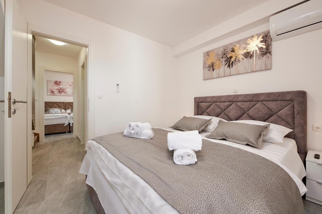 Apartment Gaby 3 Трогир Екстериор снимка