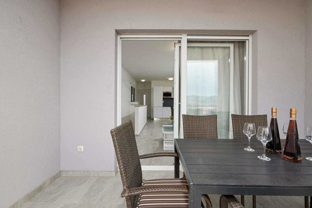 Apartment Gaby 3 Трогир Екстериор снимка