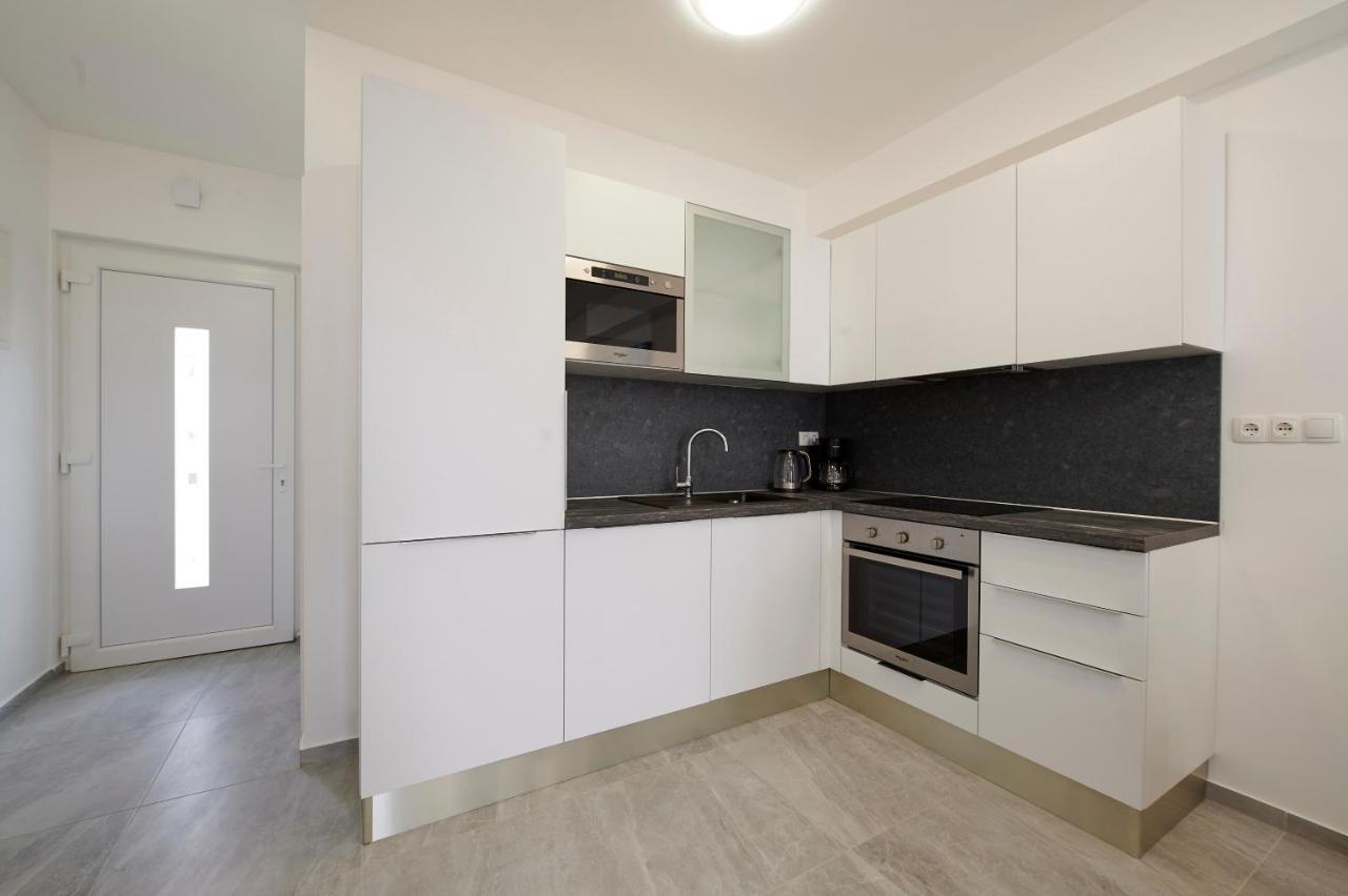 Apartment Gaby 3 Трогир Екстериор снимка