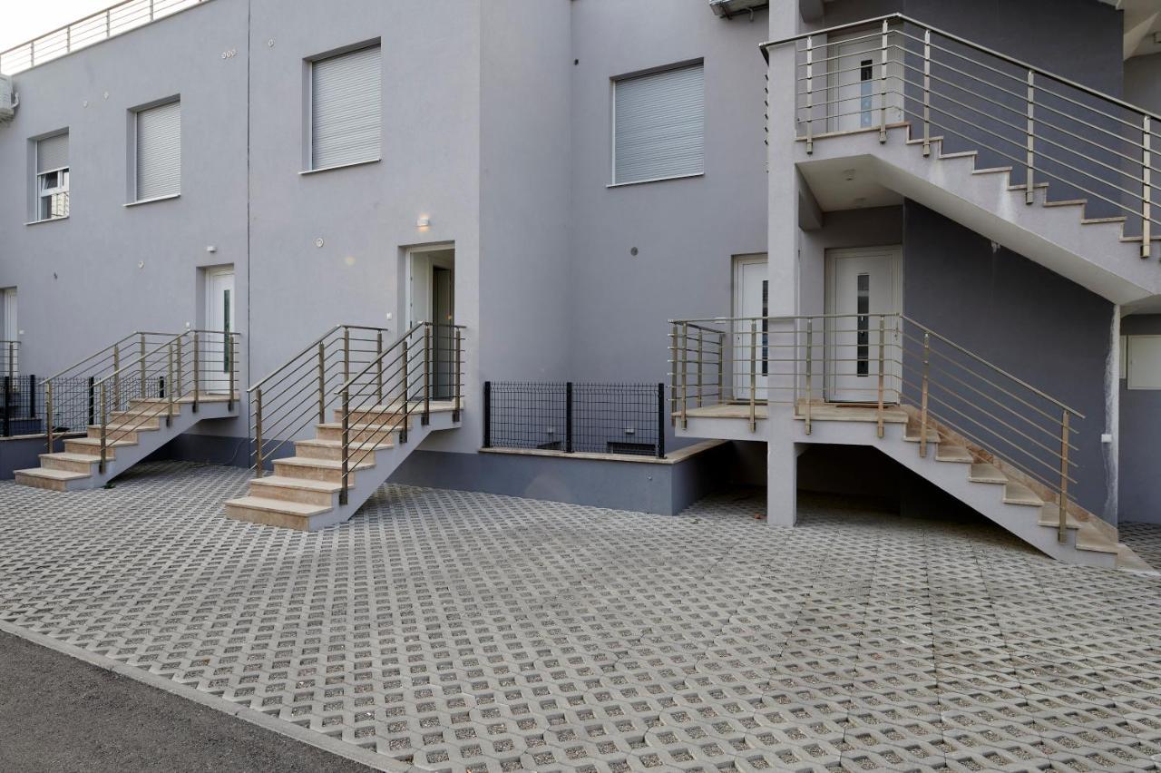 Apartment Gaby 3 Трогир Екстериор снимка