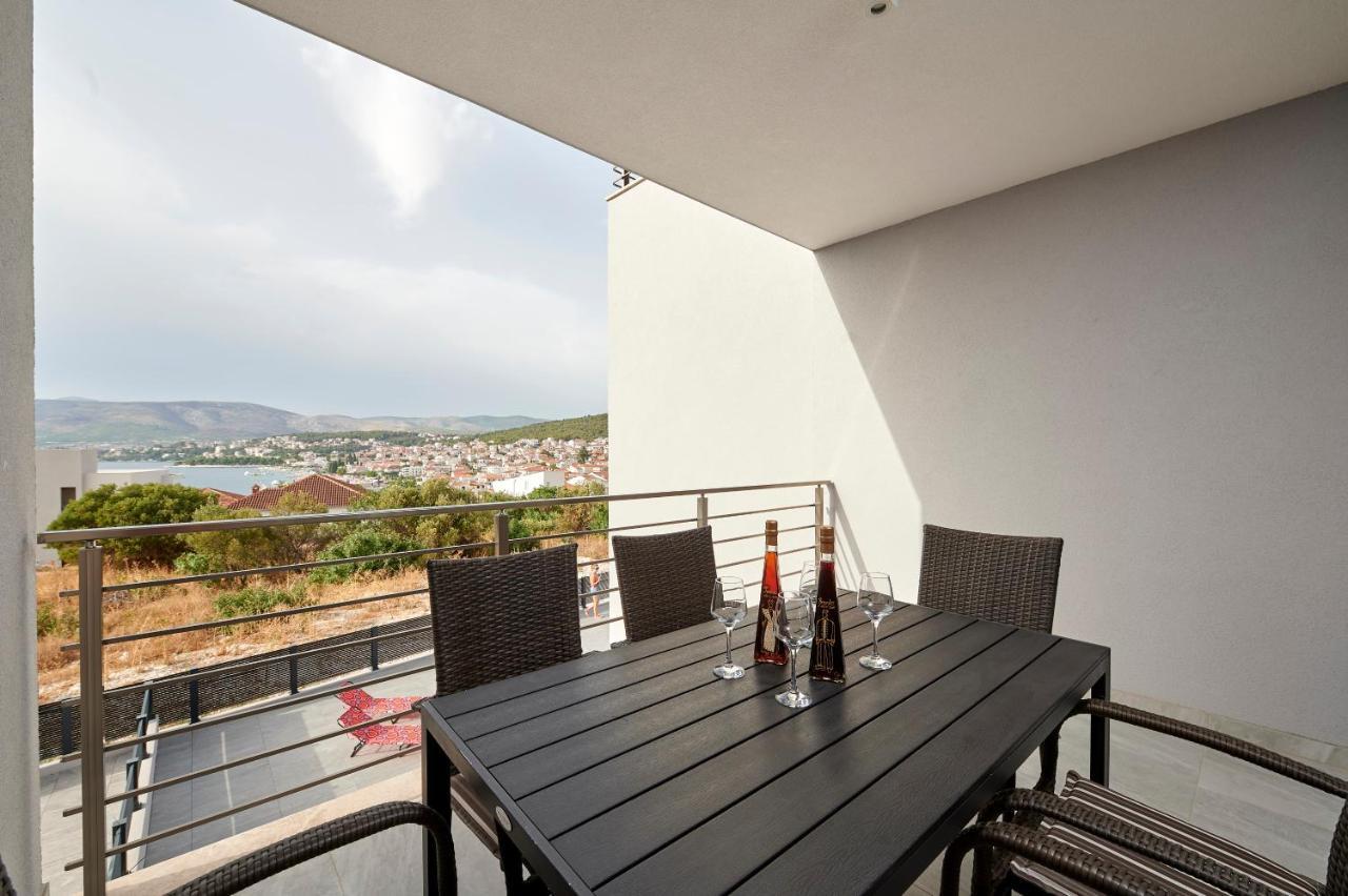 Apartment Gaby 3 Трогир Екстериор снимка