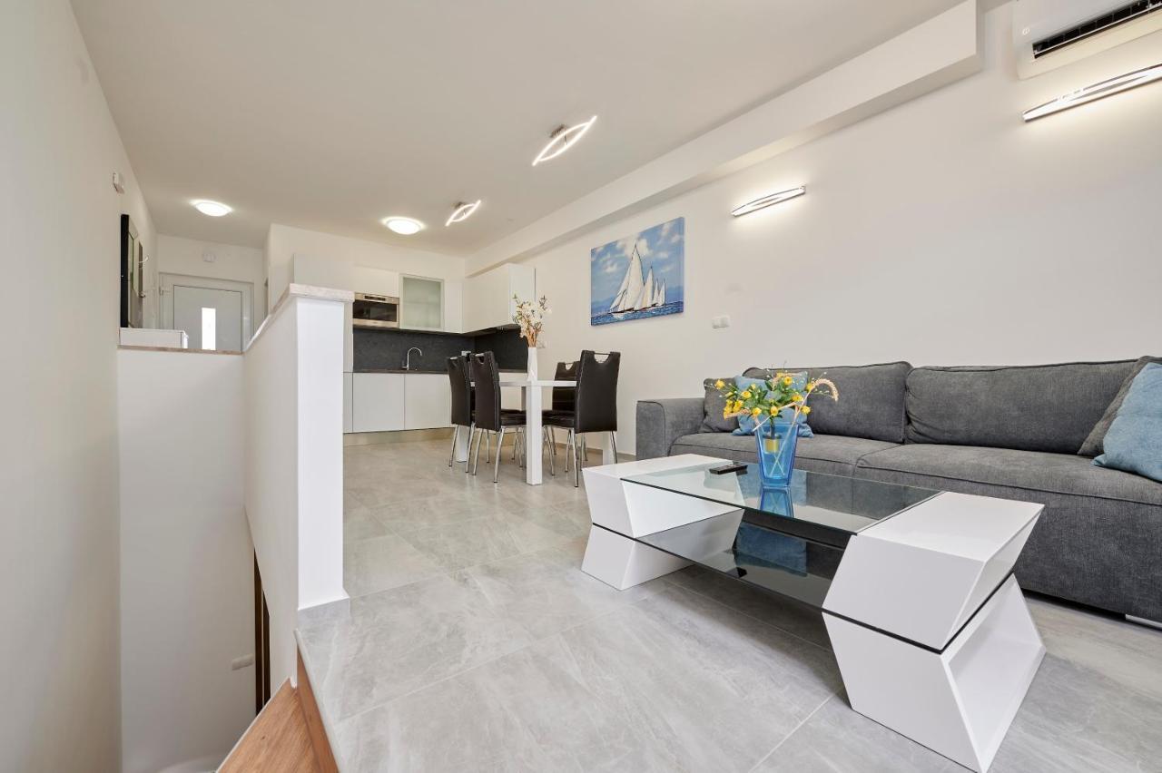 Apartment Gaby 3 Трогир Екстериор снимка